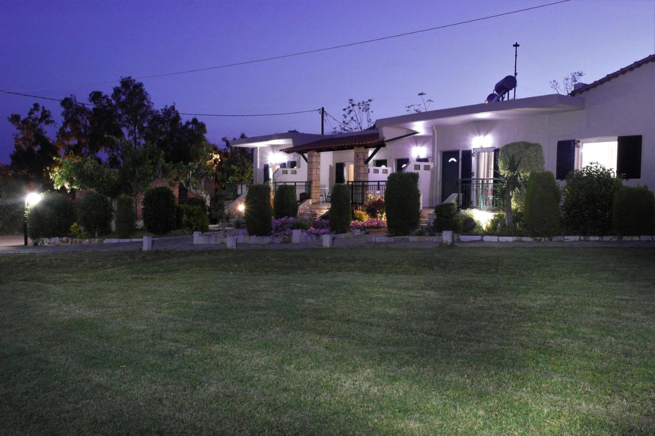 Voulas Apartments Stoupa Exterior photo